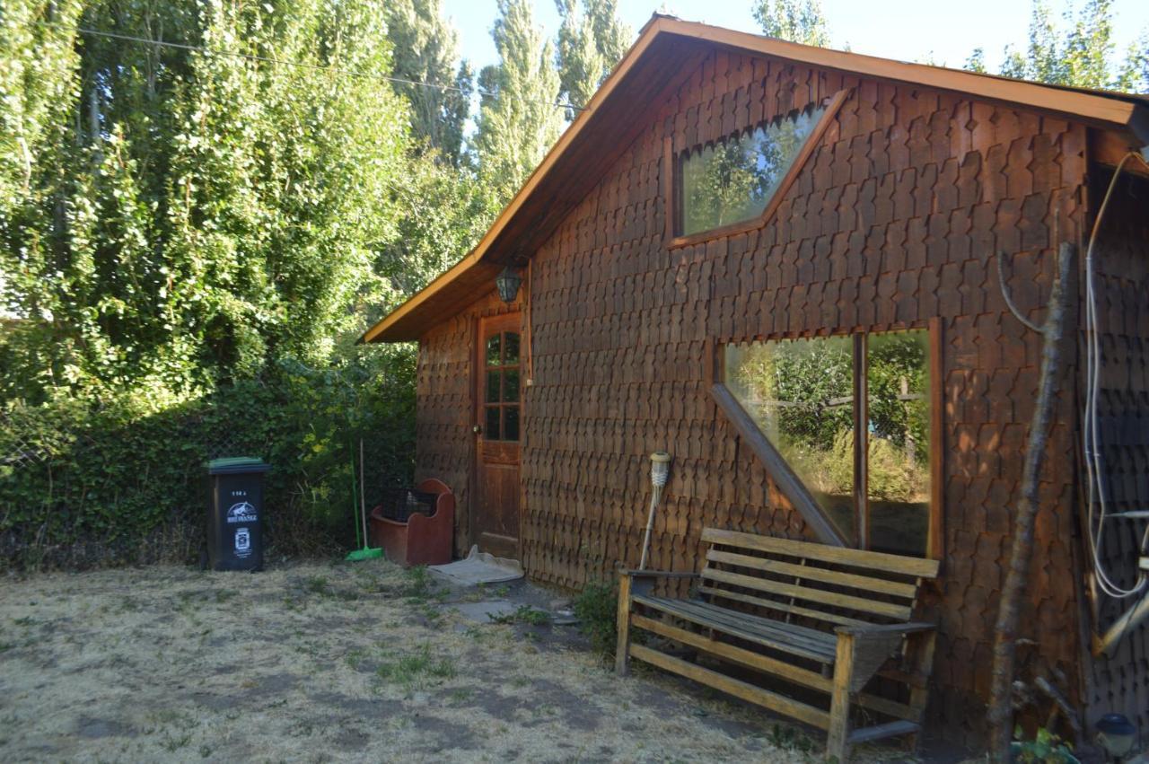 Hostal Y Cabanas Vientos Del Sur Puerto Ingeniero Ibanez 外观 照片
